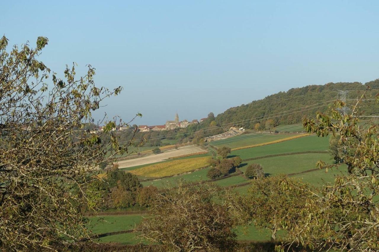 Gite Des Quatre Chemins La Vineuse Eksteriør bilde